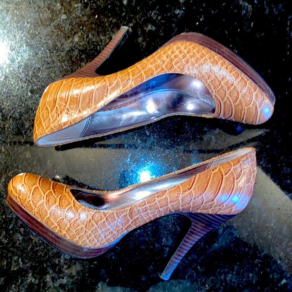 Alfani snake print heels